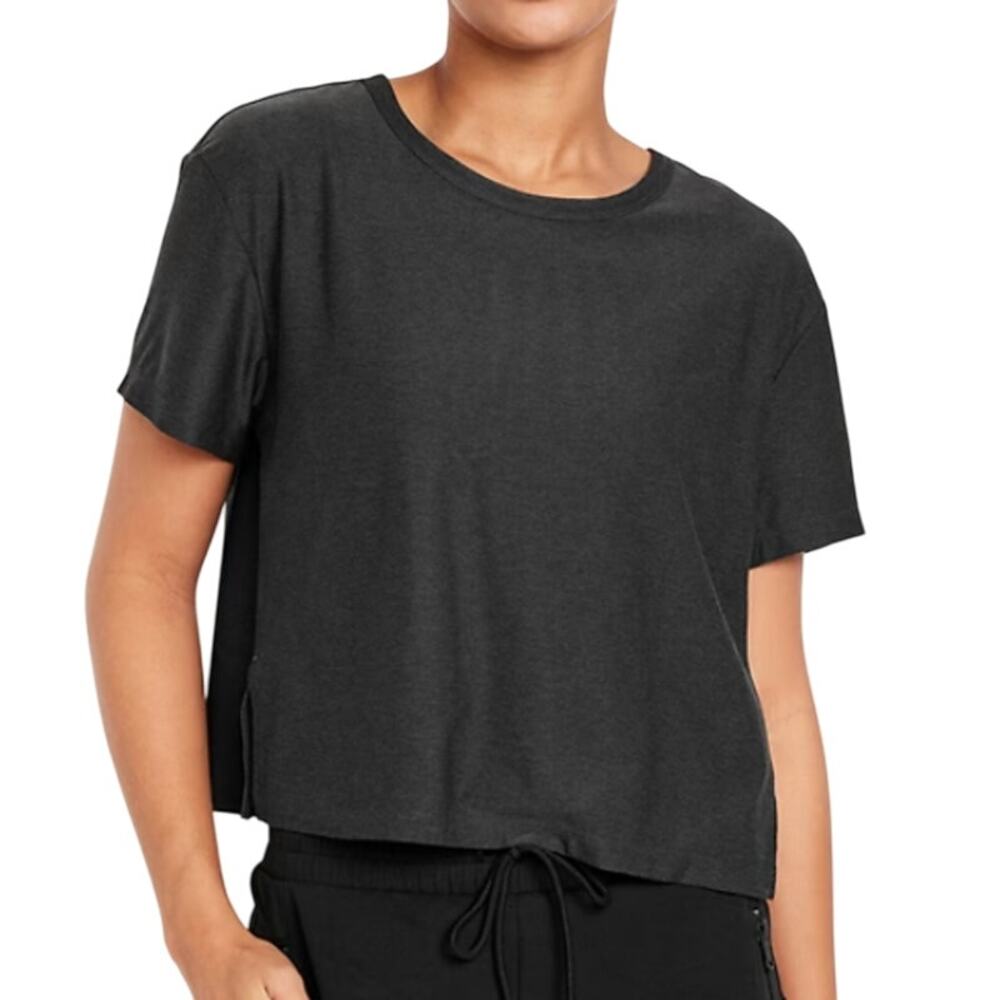 Old Navy Petite CloudMotion T-Shirt in Black, Size LP
